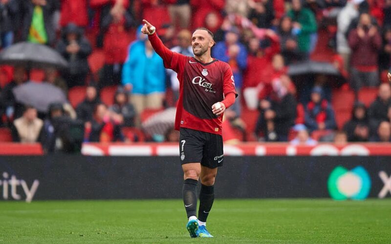 Барселона знайшла більш доступну заміну Альваресу