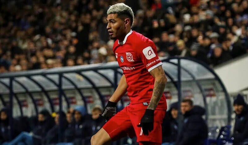 Мендоса забиває Динамо чотири голи і досягає кількох досягнень