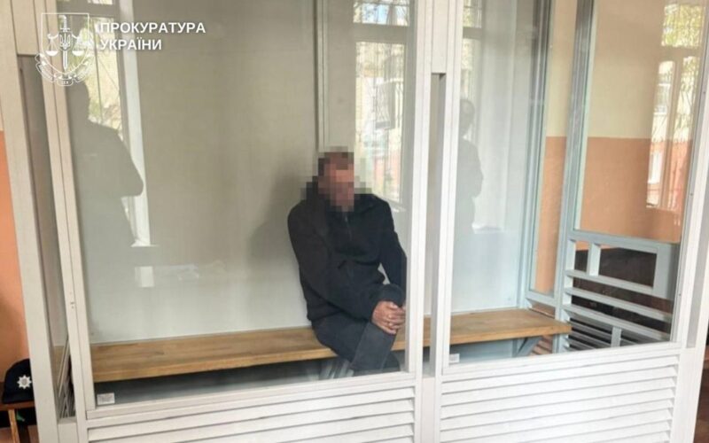 На Хмельниччині судитимуть чоловіка за насильство над падчеркою