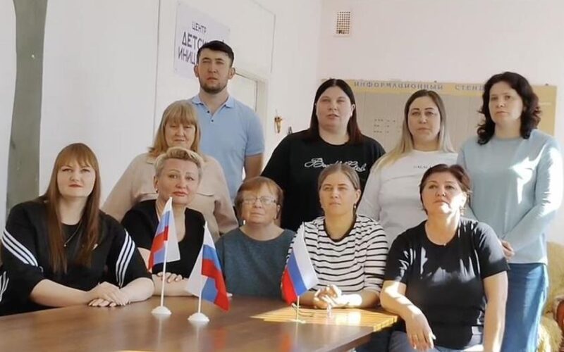 Пранкер змусив учителів в РФ записати ролики за мотивами промови Гітлера