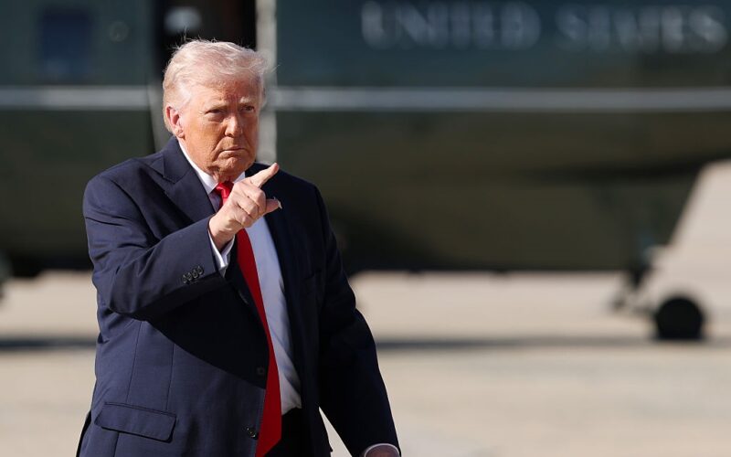 Трамп назвав два шляхи для угоди з Іраном