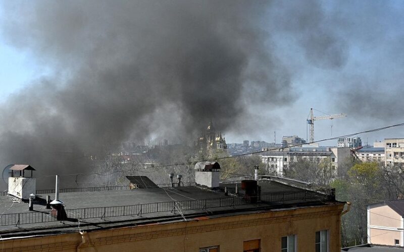 Центр Харкова зазнав ракетного удару