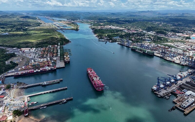 Ціни на проходження Панамським каналом сягнули рекорду – FT