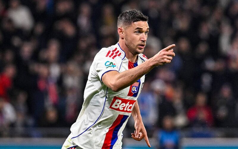 Яремчук третім голом за Ліон напружує Осер