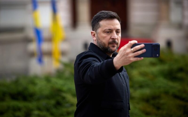 Зеленський візьме участь у зустрічі щодо Ормузу